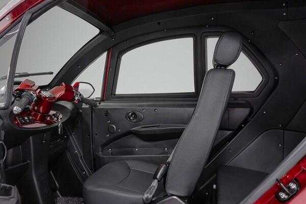 TOL t414 - Kabinescooter 30km/t lille knallert 45AH batteri