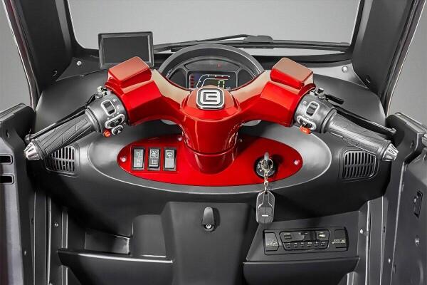 TOL t414 - Kabinescooter 30km/t lille knallert 45AH batteri