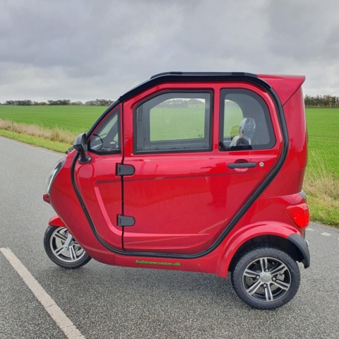 SOLGT - Brugt  BACH delux 26 - S100 Lithium batteri - kan køre 90 km på en opladning. (Privat kommission salg)  Salgs pris den 6/10-2023  Pris 62.000 kr. ---  NY Salgspris den 30/11-2023  59.999 kr.