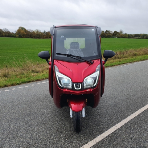 SOLGT - Brugt  BACH delux 26 - S100 Lithium batteri - kan køre 90 km på en opladning. (Privat kommission salg)  Salgs pris den 6/10-2023  Pris 62.000 kr. ---  NY Salgspris den 30/11-2023  59.999 kr.