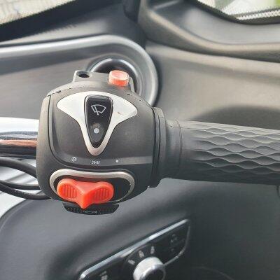 Ny hvid kabinescooter, 30 km/t - kørt 30 km