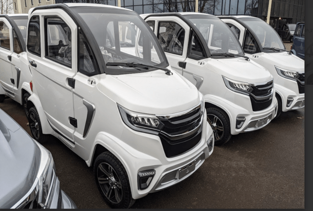 DEMO  BACH 27 demo Hvid med fed udstyrspakke